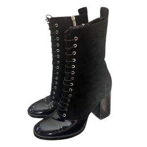 Capezzani Women’s Black Patent Cap-Toe/Leather Lace Up Boots Size 38 (US 8) GUC